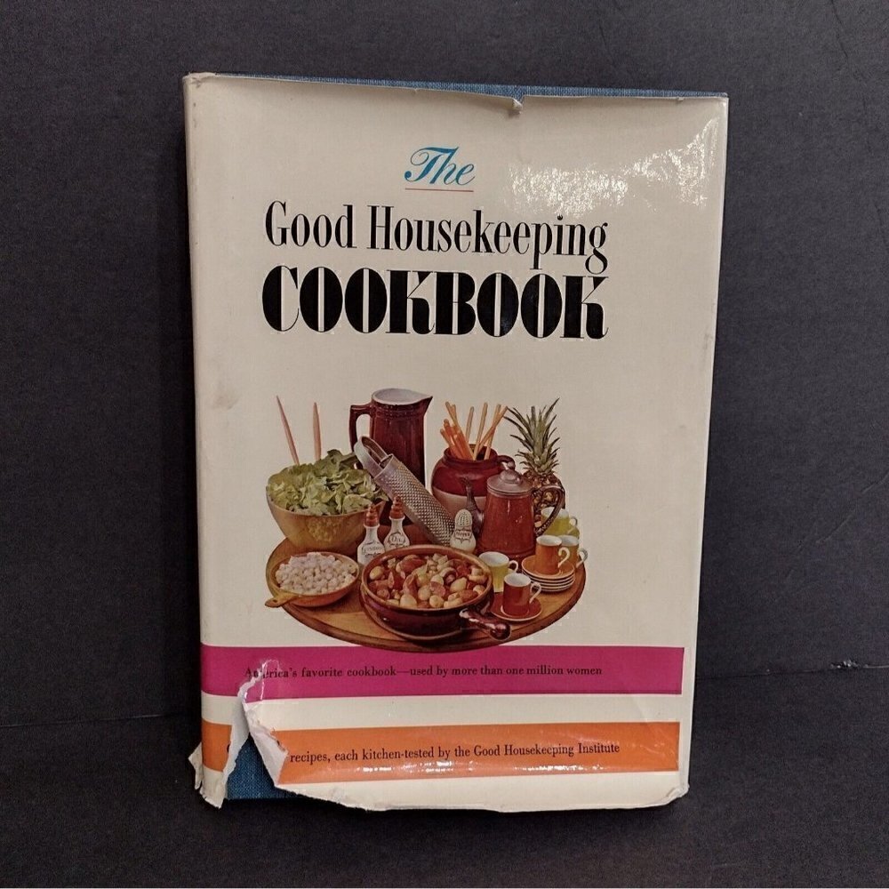 Vintage 1963 The Good Housekeeping Cookbook Hardcover Dust Jacket